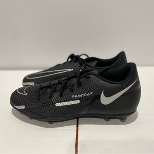 Nike phantom gt club mg new size 6.5